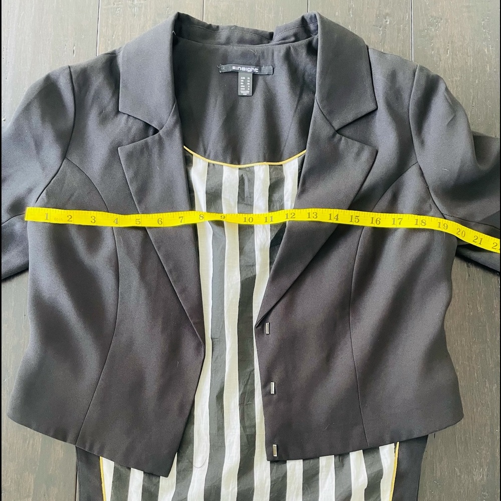Black Insight Women’s Blazer - Picture 5 of 5